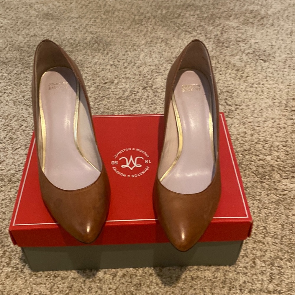 Perfect Color Pumps for Fall